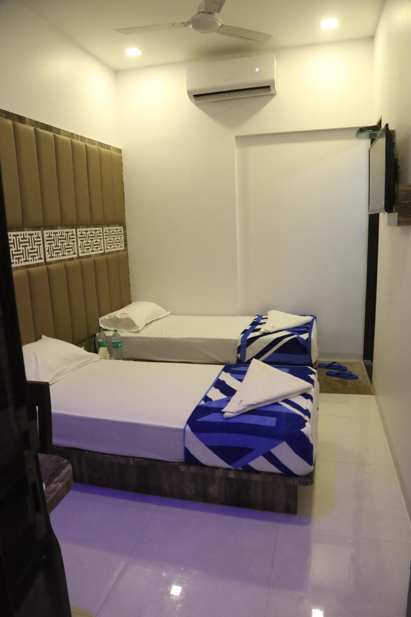 Hotel Magnum Airport T-2 Βομβάη Εξωτερικό φωτογραφία