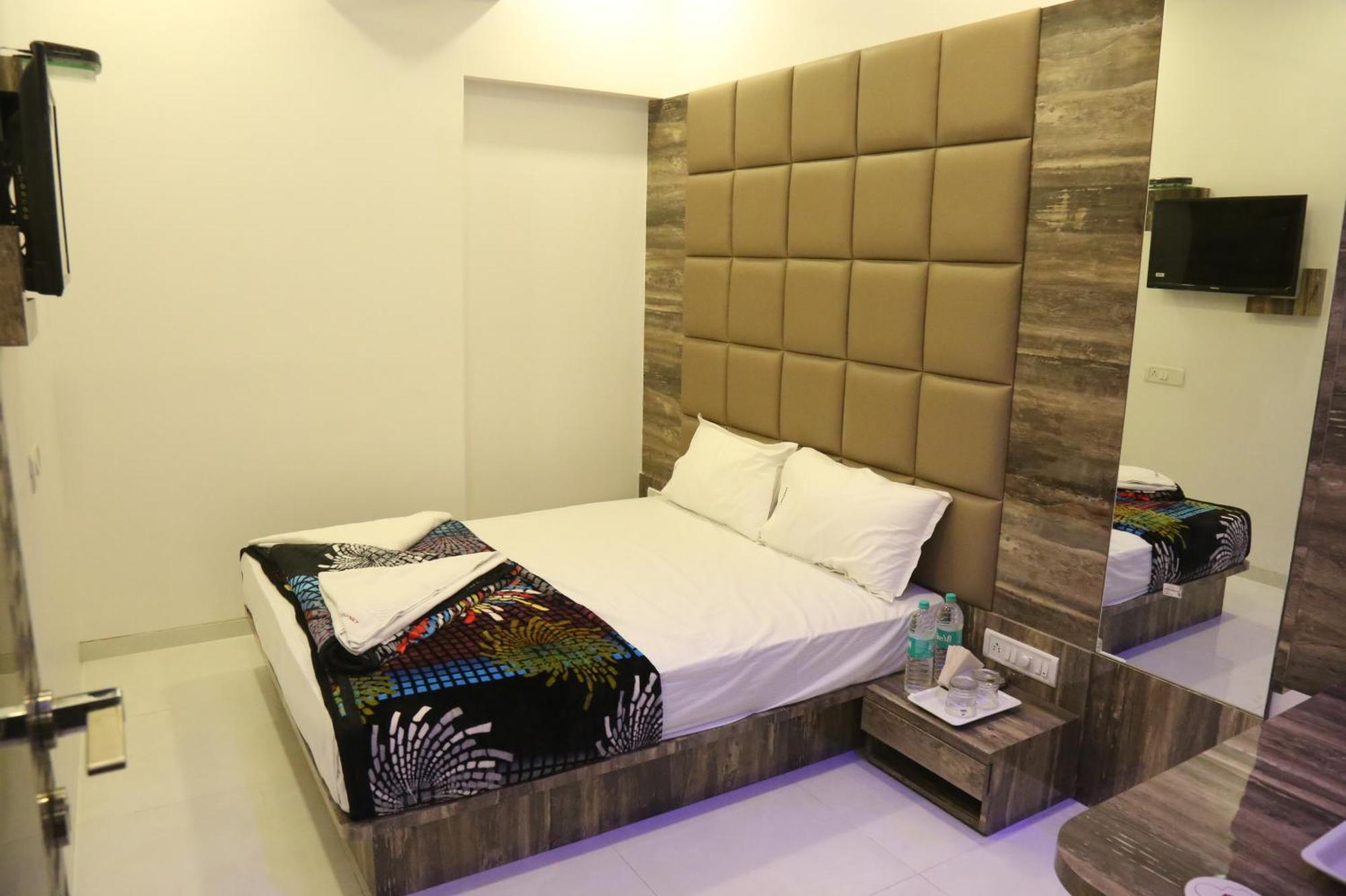 Hotel Magnum Airport T-2 Βομβάη Εξωτερικό φωτογραφία