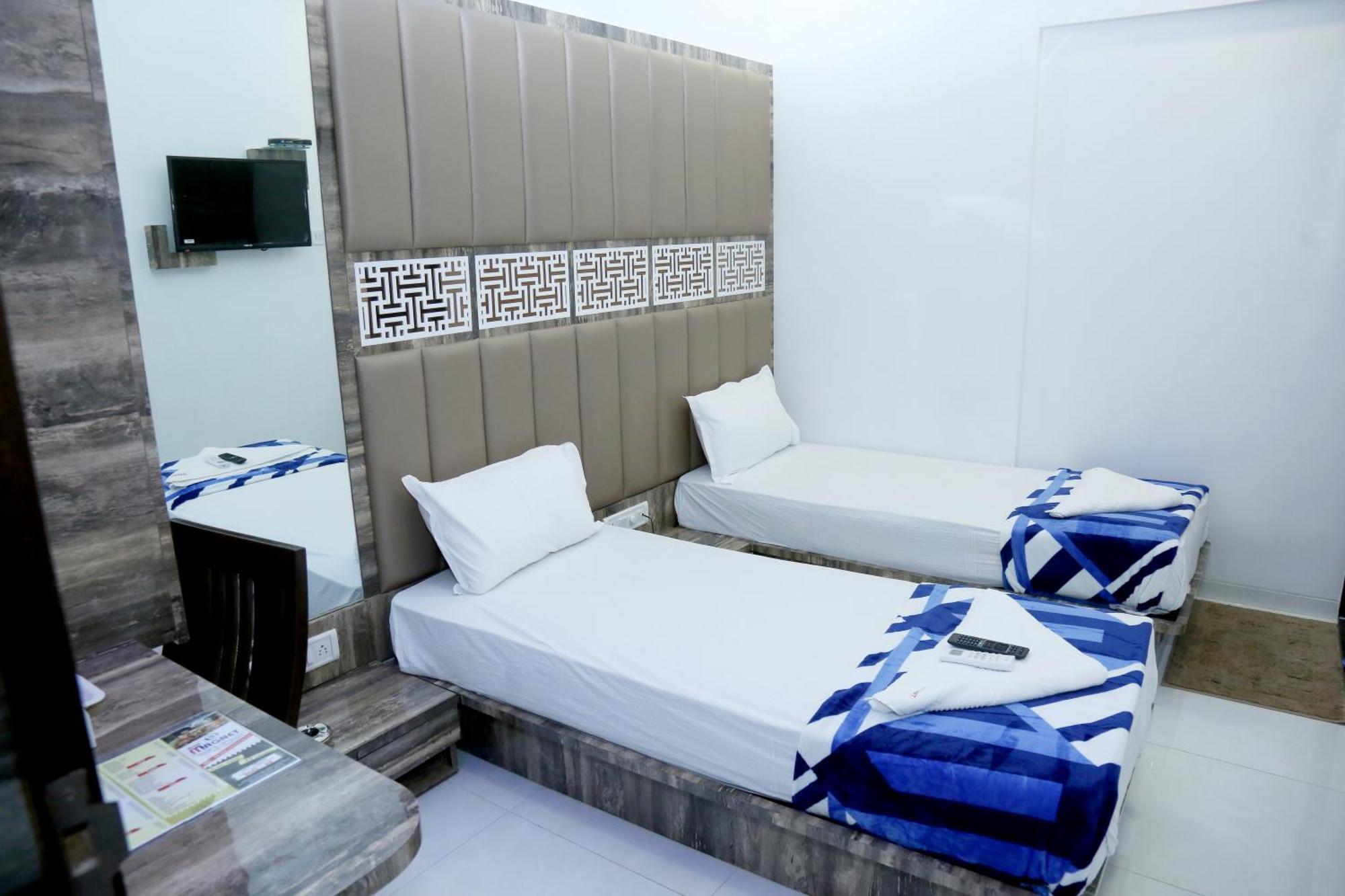 Hotel Magnum Airport T-2 Βομβάη Εξωτερικό φωτογραφία
