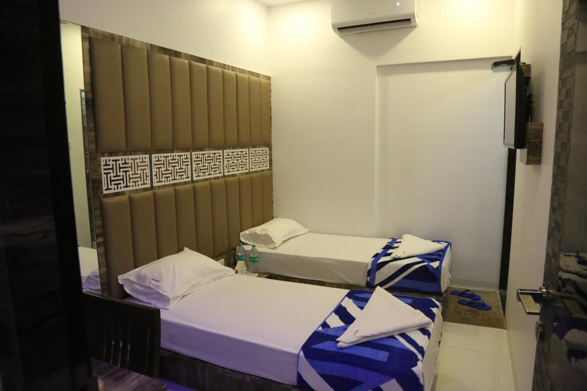 Hotel Magnum Airport T-2 Βομβάη Εξωτερικό φωτογραφία