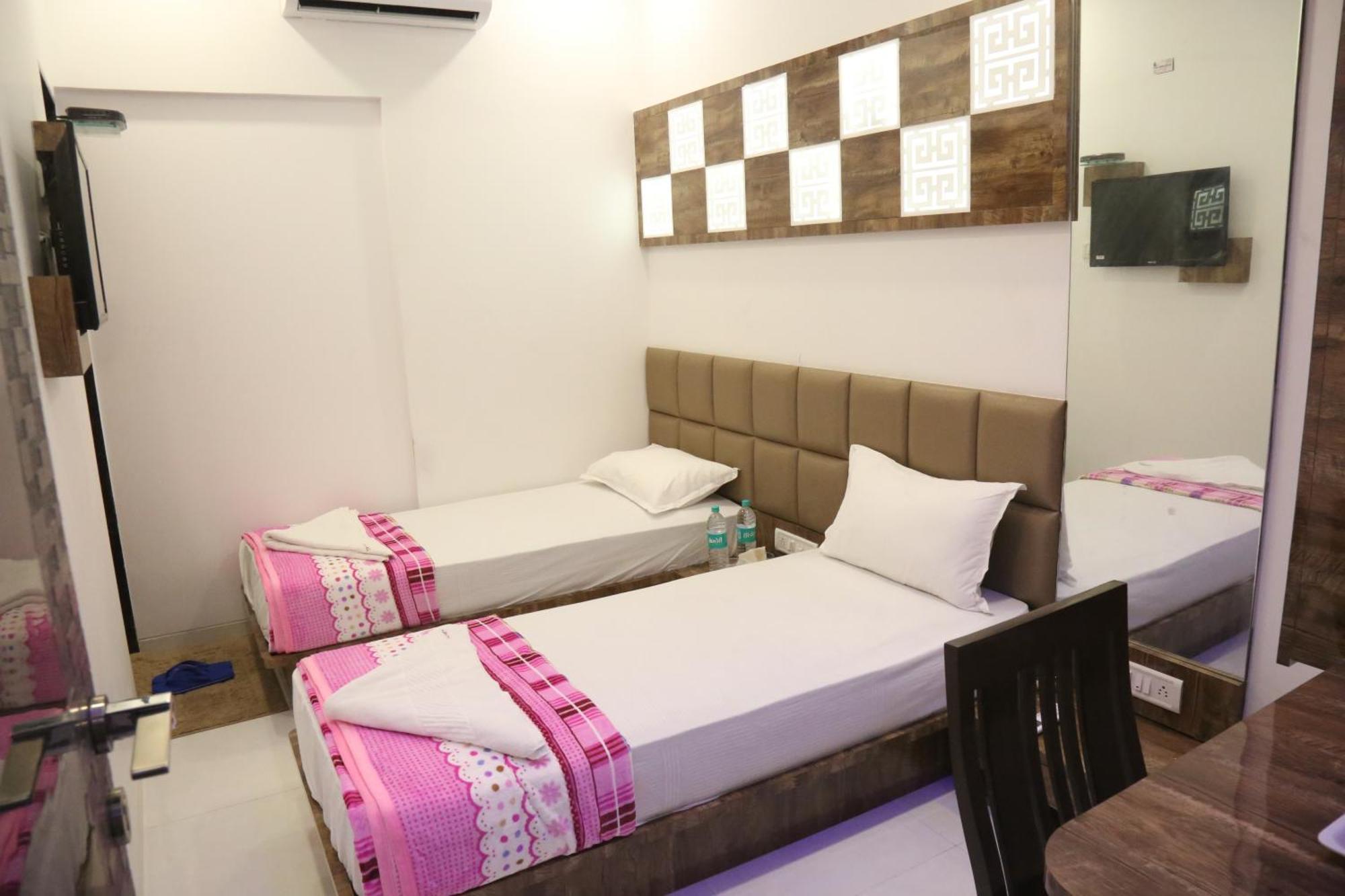 Hotel Magnum Airport T-2 Βομβάη Εξωτερικό φωτογραφία