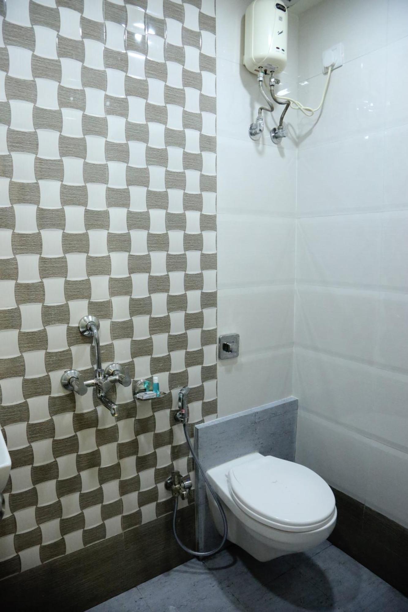 Hotel Magnum Airport T-2 Βομβάη Εξωτερικό φωτογραφία